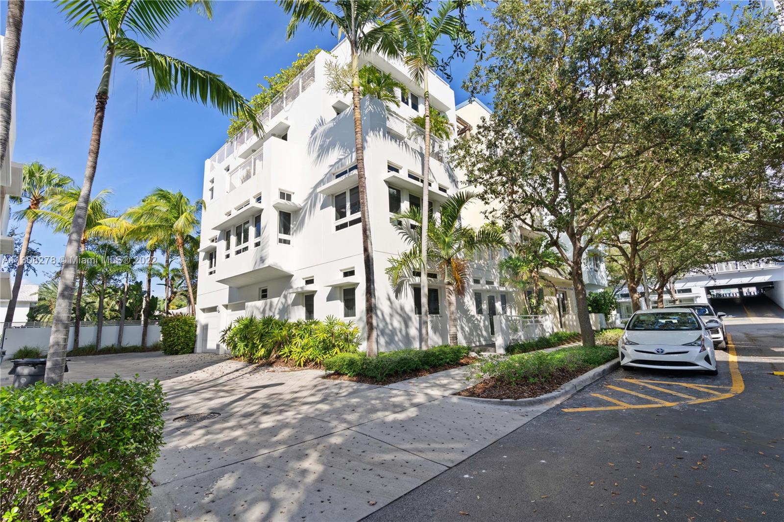 Back on the market! Priced to sell at the Aqua residences private island community. This ultra luxury 4 Story home offers a private elevator, 3 Bed room + home office , and 2 car garage.  Aprox 4000 SF of living area and large terrace. Serenity and tranquility in one of the most exclusive gated communities in Miami Beach. Top of the line finishes throughout, high ceilings and “ Hampton esque design”. The island features 24 hour security, full service concierge, two pools, state of the art gym, steam room/ sauna and much more.  Advance notice required for showings.