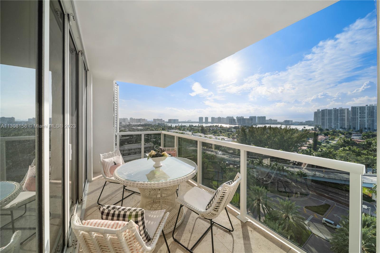 Listing Photo 12