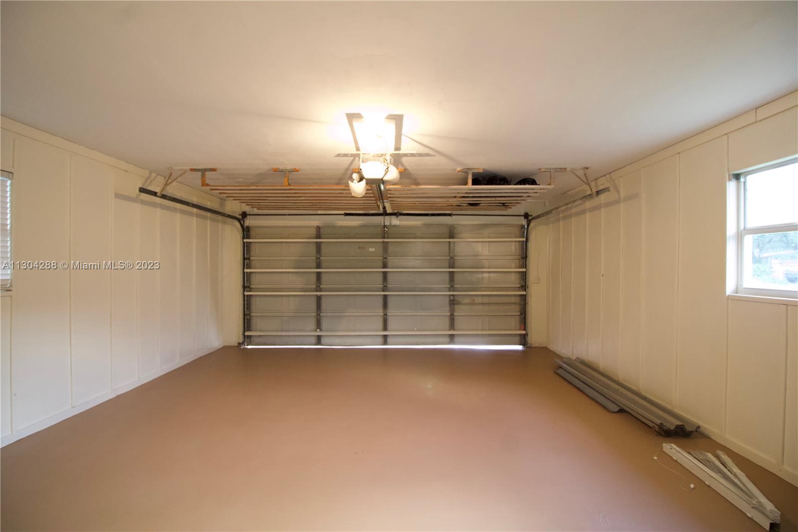 Listing Photo 9
