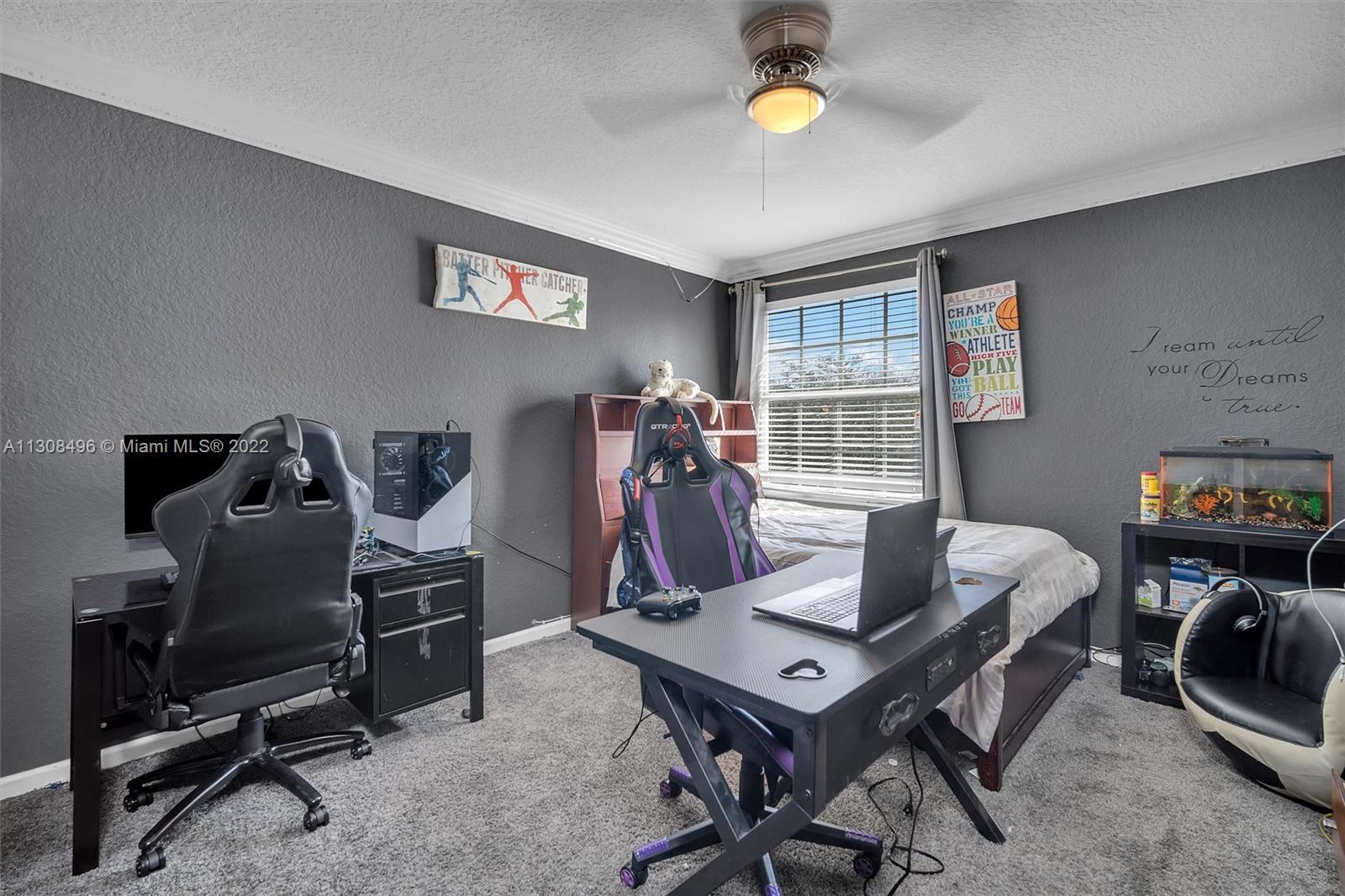 Listing Photo 17