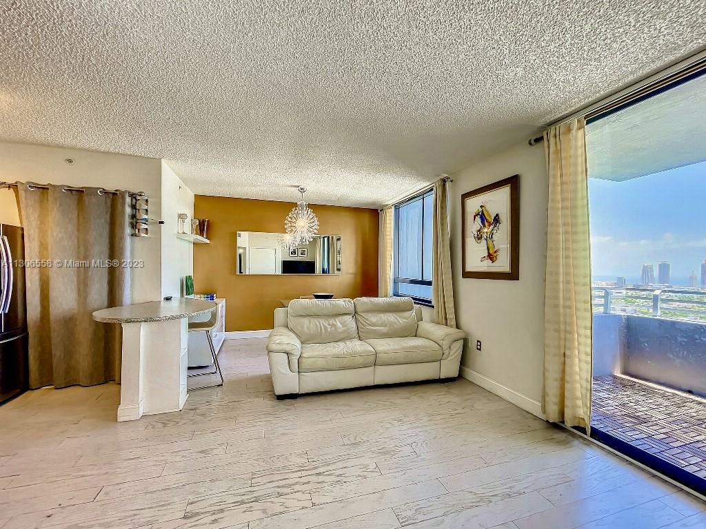 Waverly Apt 2912 Condo Pending Sale in Miami Beach, FL MLS 