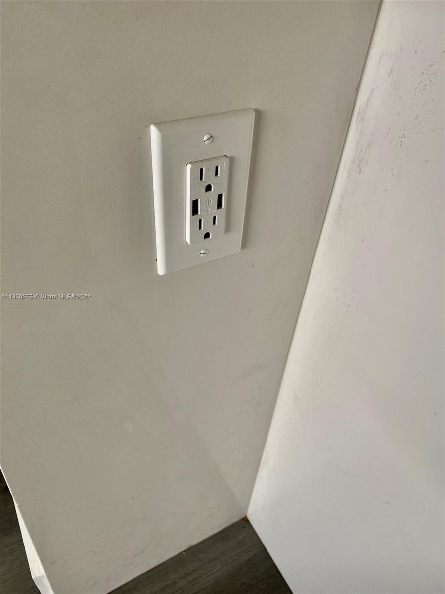 new outlets with USB port