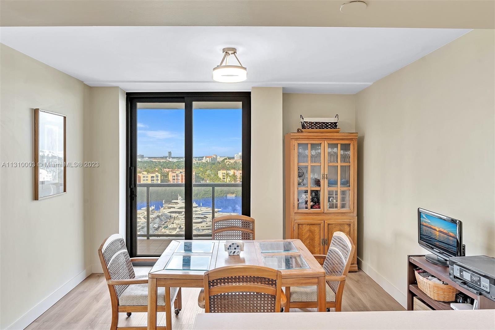 kitchen dining area