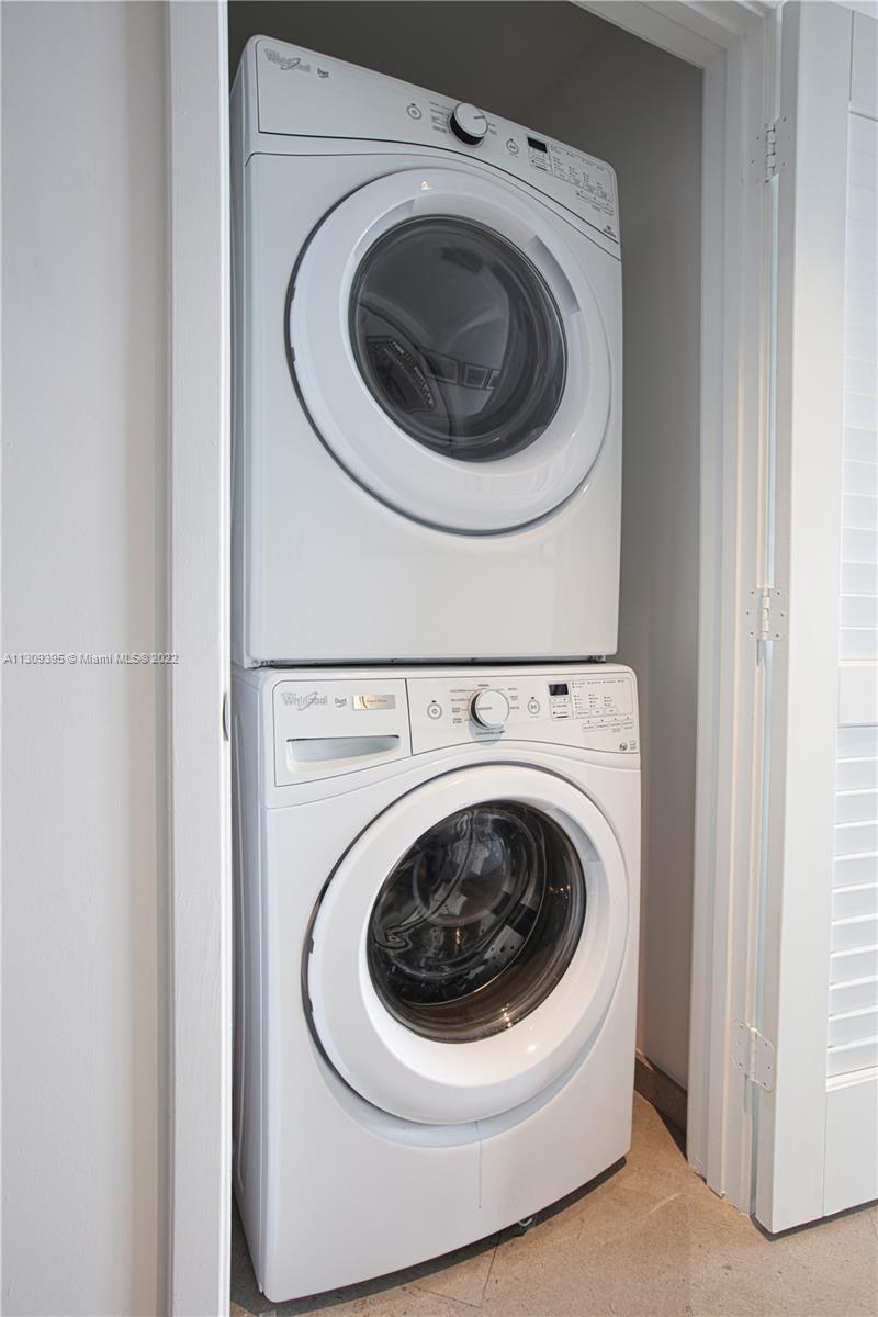 Washer & Dryer