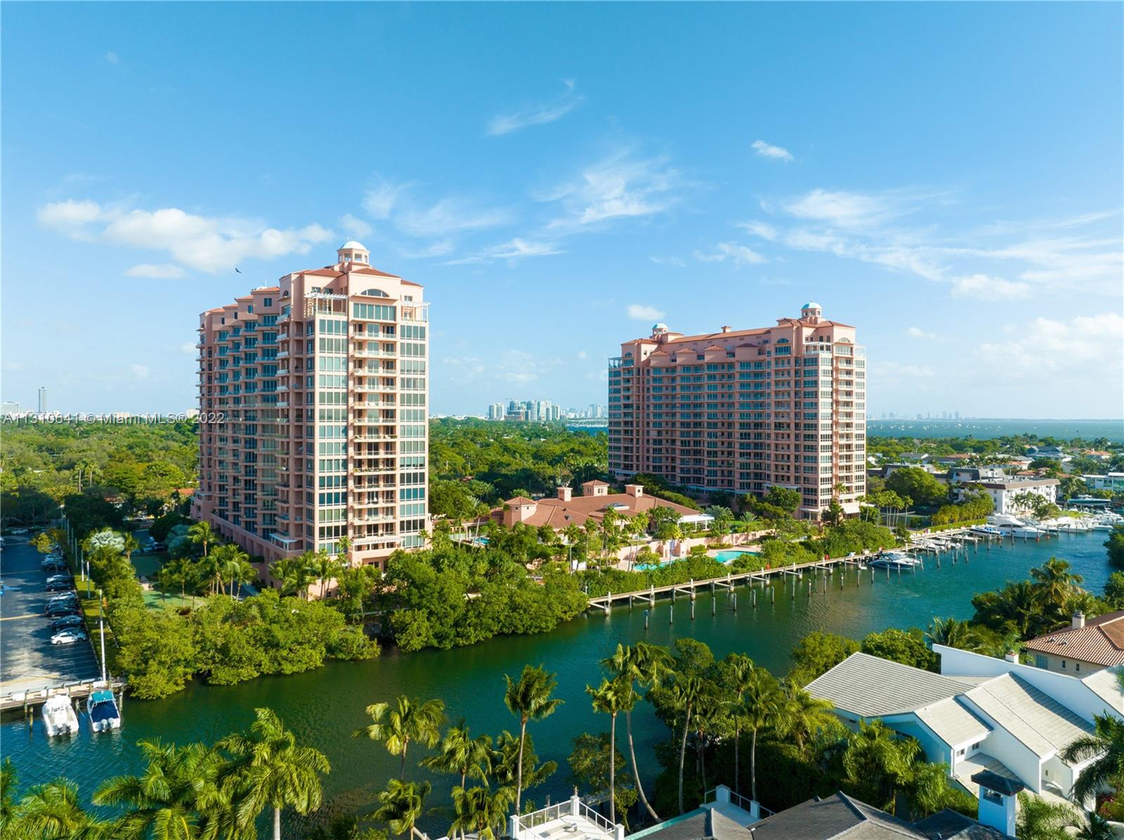10  Edgewater Dr #3E For Sale A11310641, FL