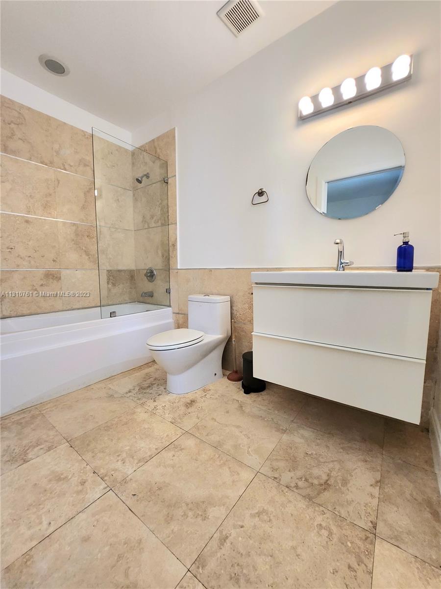Photo 19 of Essenza At 1410 Euclid Co Apt 8 in Miami Beach - MLS A11310761