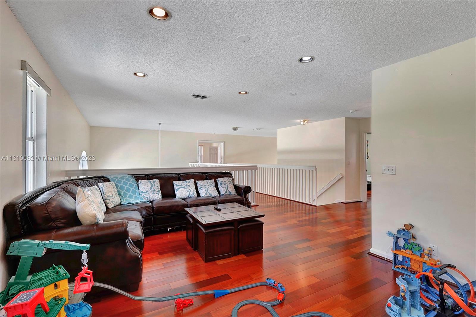 Listing Photo 35
