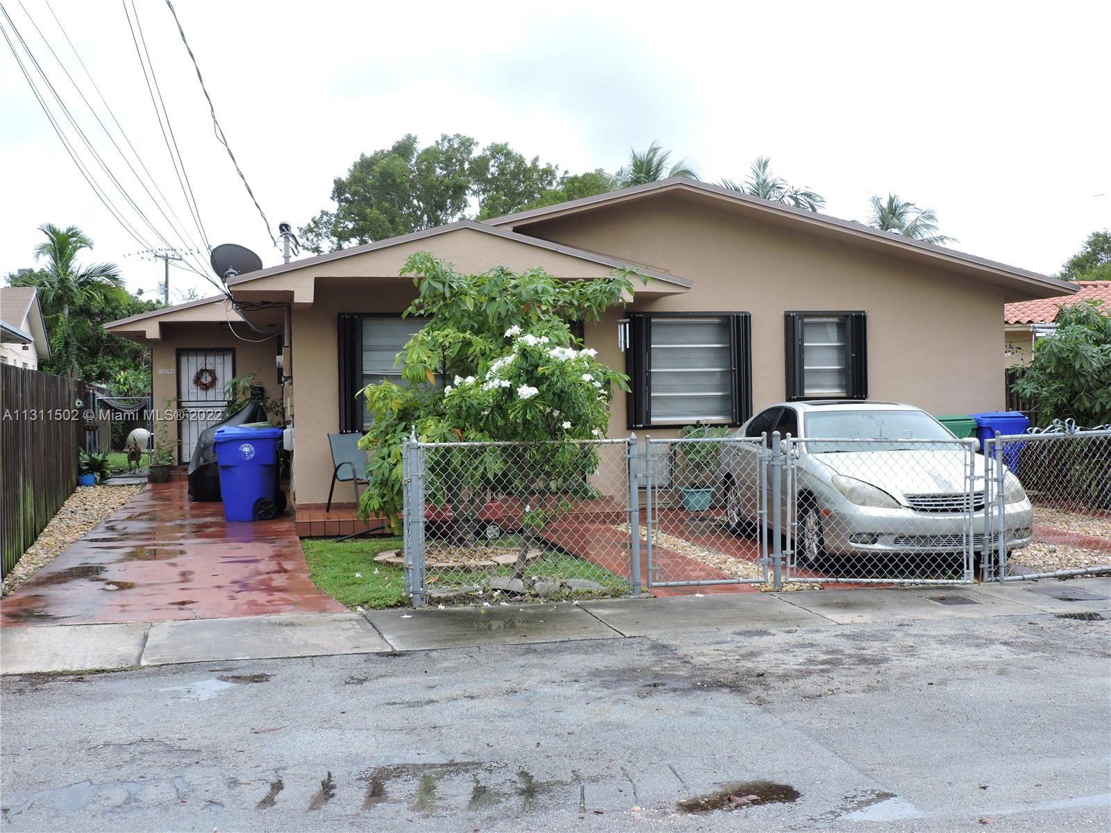 3194 SW 26th St  For Sale A11311502, FL