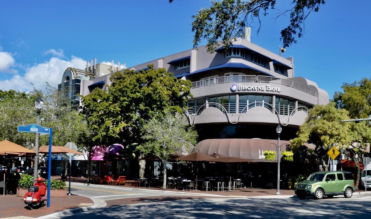 Work in the heart of the Grove in a beautifully bright, modern, street level office! This 5900 sf space has the perfect mix of an open setting along with 6+ private offices. Rent includes Common Area Maintenance, Water, and Building Insurance. * excluded electric, janitorial, internet, interior insurance. Underground parking is also available.