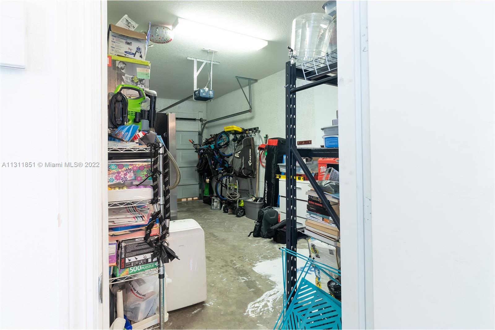 Listing Photo 14