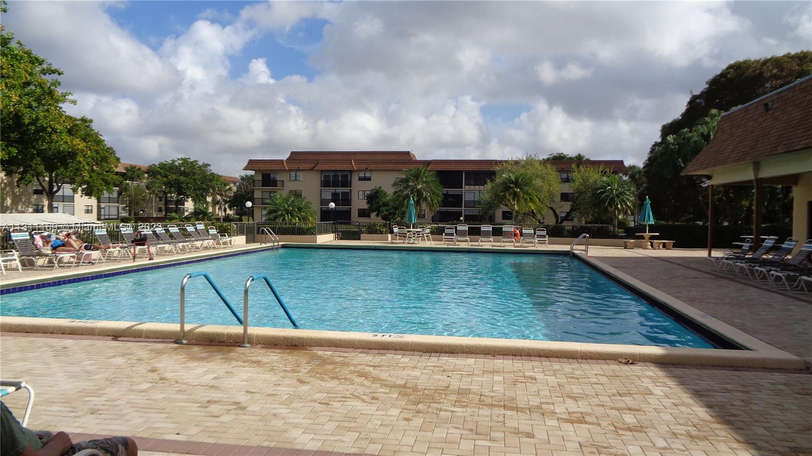 LARGE POOL