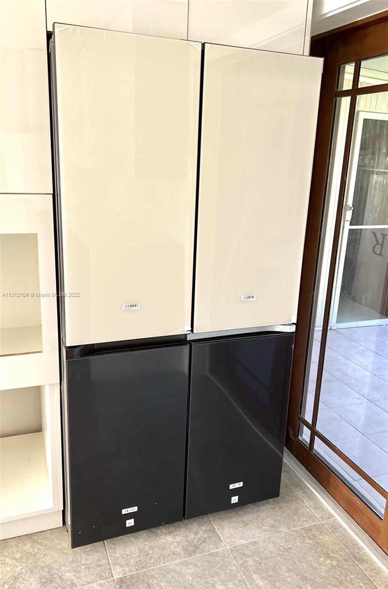 BIG BRAND NEW SS SAMSUNG REFRIGERATOR