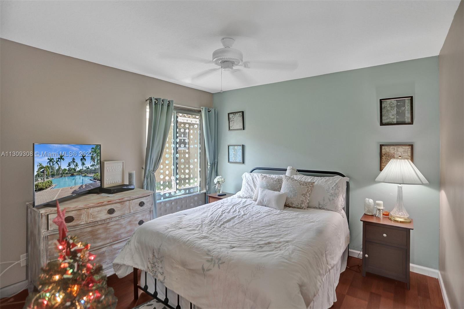 Listing Photo 32