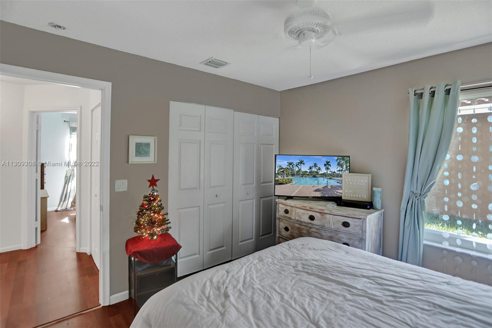Listing Photo 33