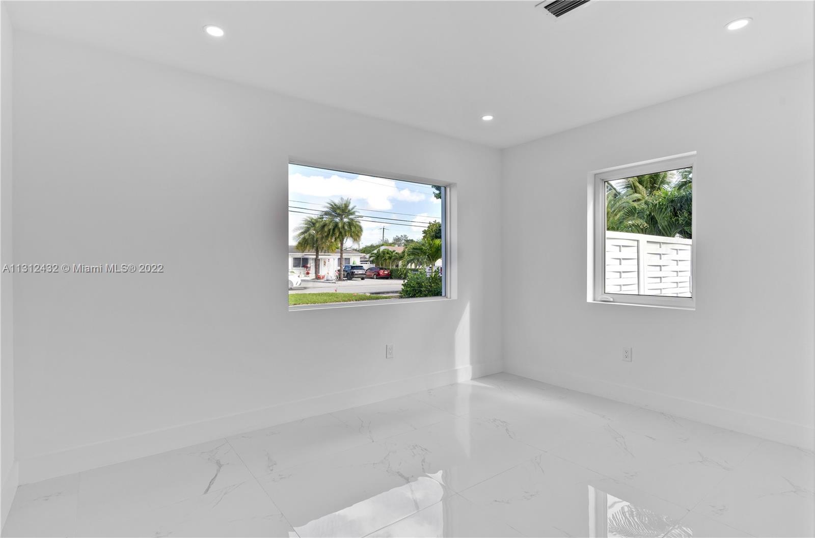 Listing Photo 24