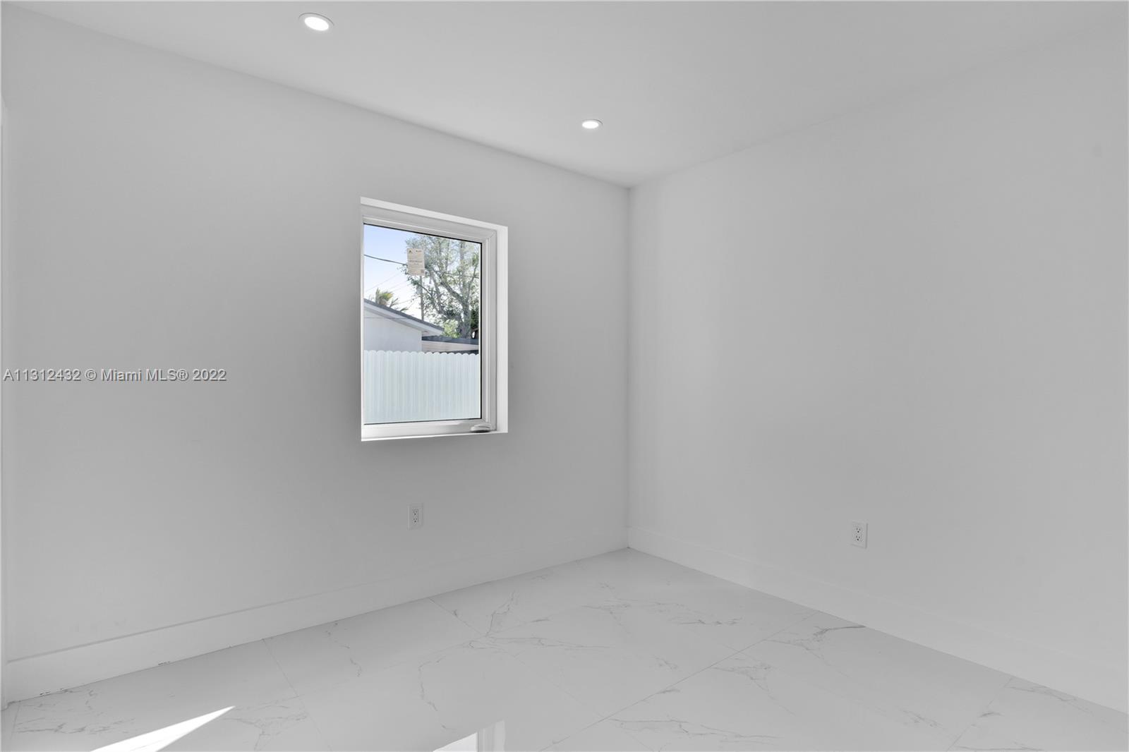 Listing Photo 26