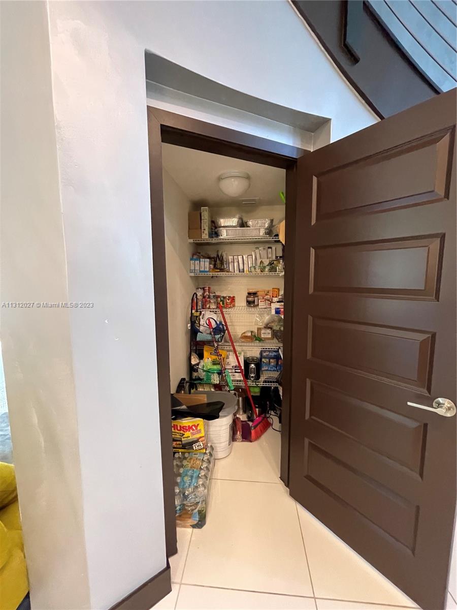 kitchen pantry