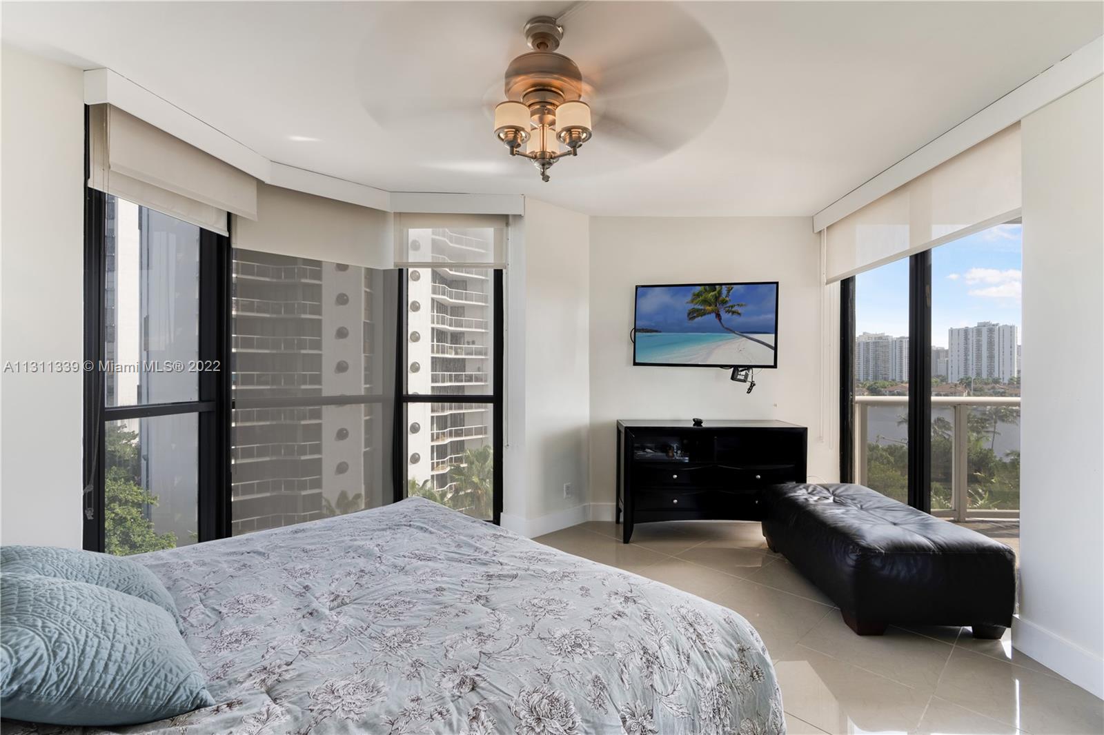 3rd bedroom with amazing views!