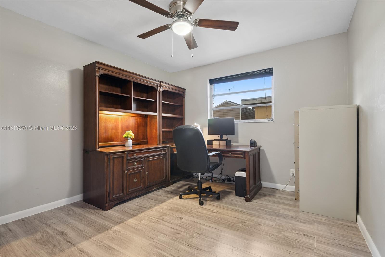 Listing Photo 15