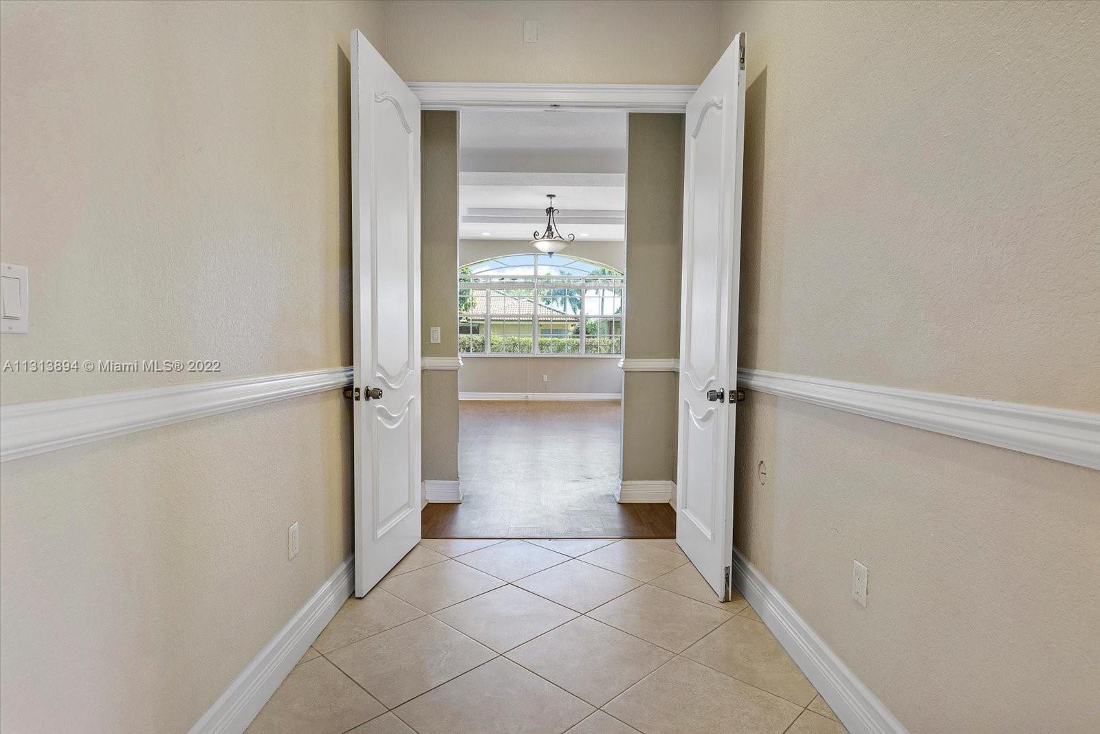 Master Bedroom Entryway