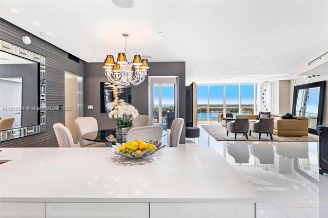 450 Alton Rd 2003, Miami Beach, FL 33139