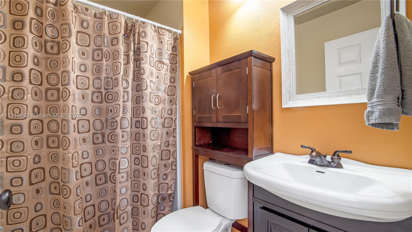 Listing Photo 15