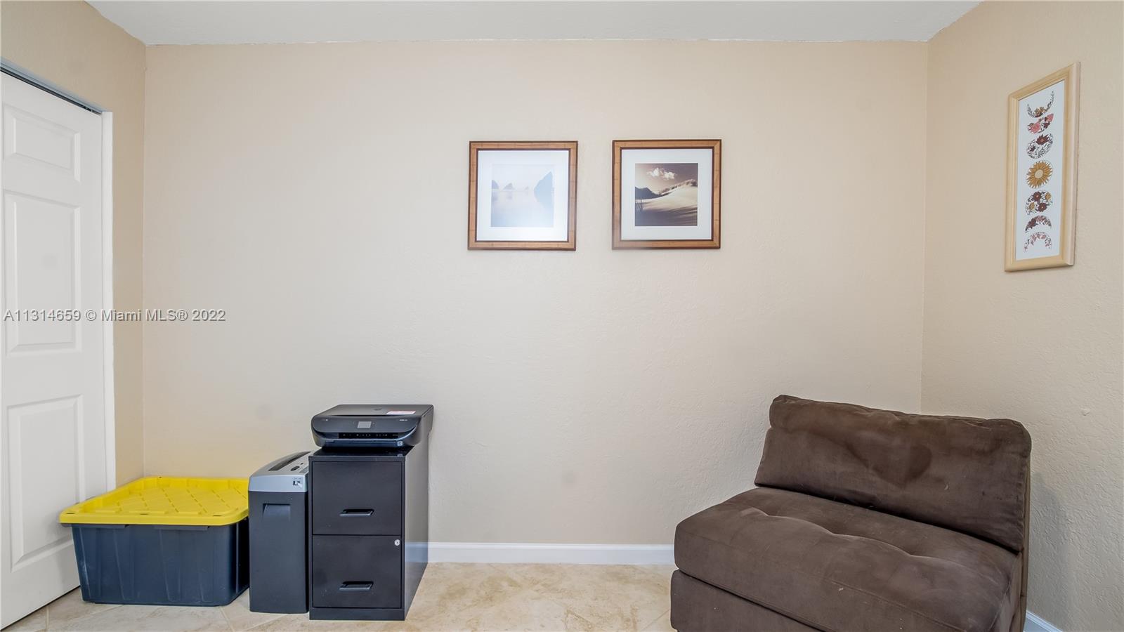 Listing Photo 17