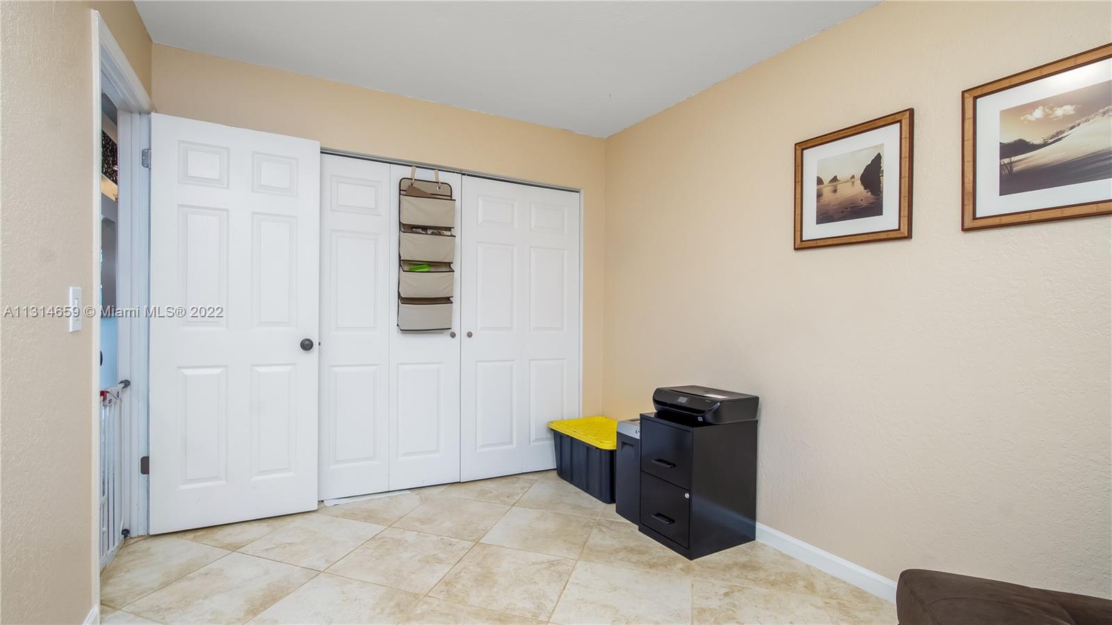 Listing Photo 18