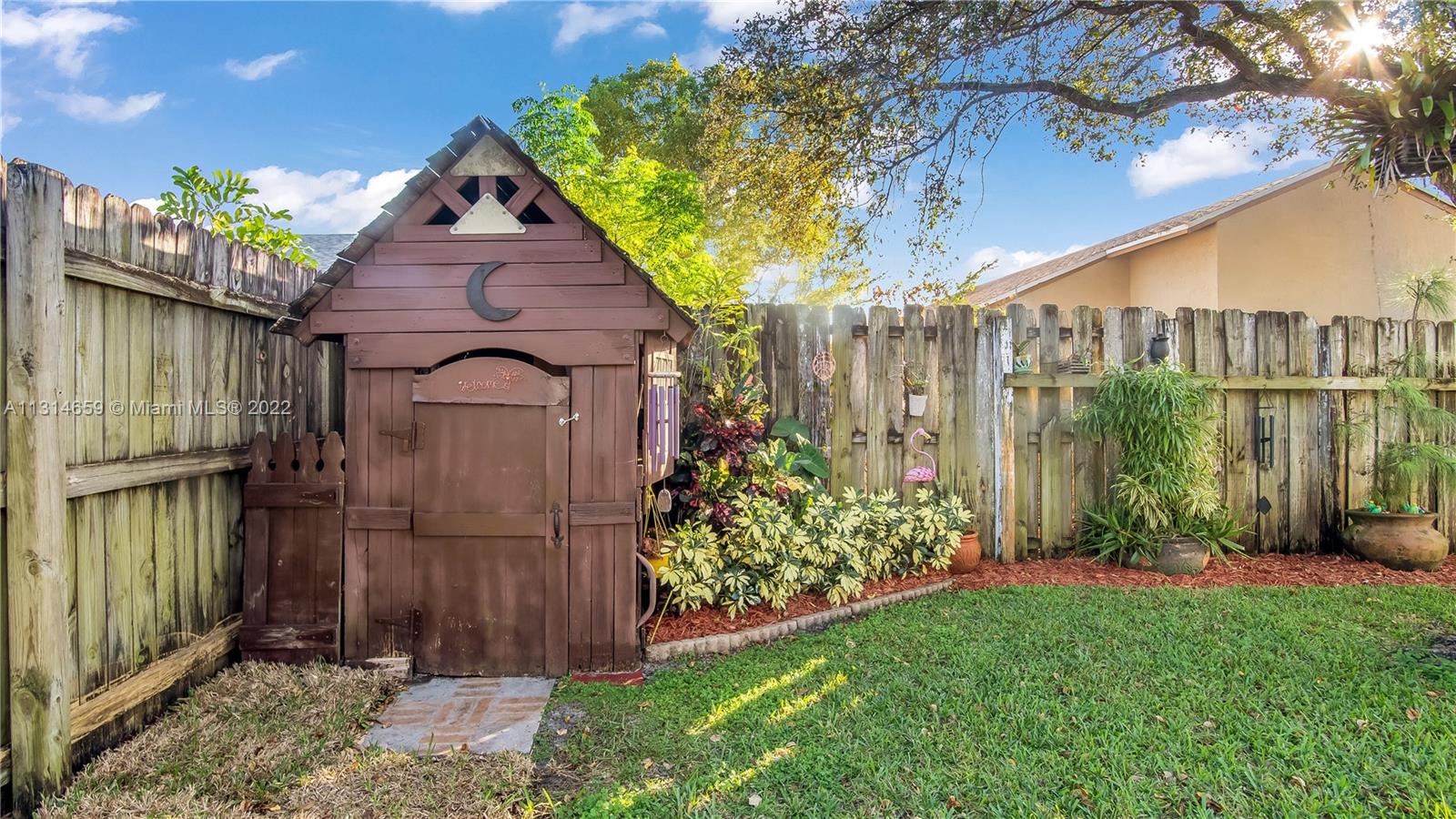 Listing Photo 28