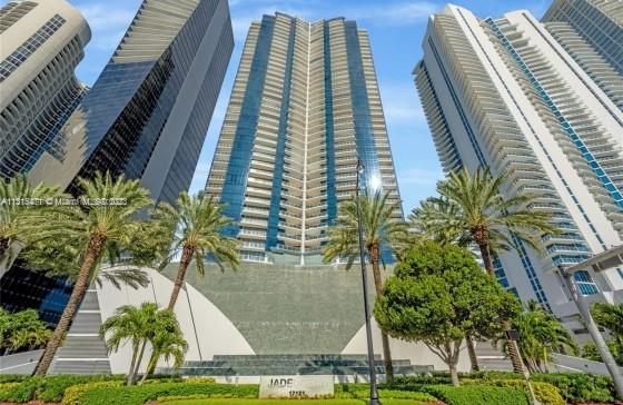 NEW TO MARKET! DON'T MISS THIS OPPORTUNITY TO OWN AT JADE OCEAN, IN THE HEART OF SUNNY ISLES BEACH, THIS BEAUTIFULLY FURNISHED TURN KEY UNIT IS READY FOR A NEW OWNER. ENJOY IT'S  MAGNIFICENT DIRECT OCEAN VIEW. OPEN CONCEPT MODERN EUROPEAN KITCHEN, WOOLF & SUB-ZERO APPLIANCES, MARBLE FLOOR THROUGHOUT, PRIVATE LENDING FOYER WITH ELEVATOR, EAST FACING. 5 STARS LIFESTYLE AMENITIES INCLUDES: STATE OF THE ART FITNESS CENTER, EAST/WEST HEATED INFINITY POOL, HOT TUB, SAUNA, STEAM ROOM, MASSAGE ROOMS, MOVIE THEATER, BEACH SERVICE, CONCIERGE ON PREMISE. 24H VALET. NEAR RESTAURANTS, GROCERY SHOPPES, SHORT DRIVE TO AVENTURA MALL, BAL HARBOUR SHOPPES, HARD ROCK CASINO, FLL AIRPORT AND MORE...