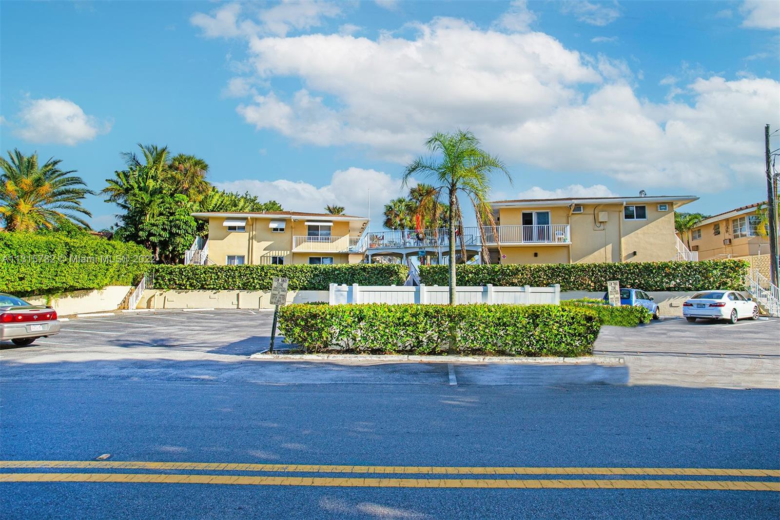 3912 NE 22nd Ave #A1 For Sale A11315782, FL