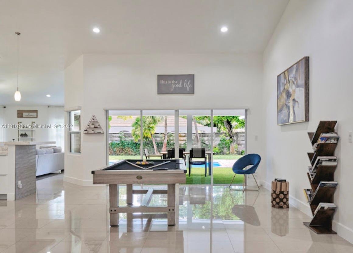 Listing Photo 14