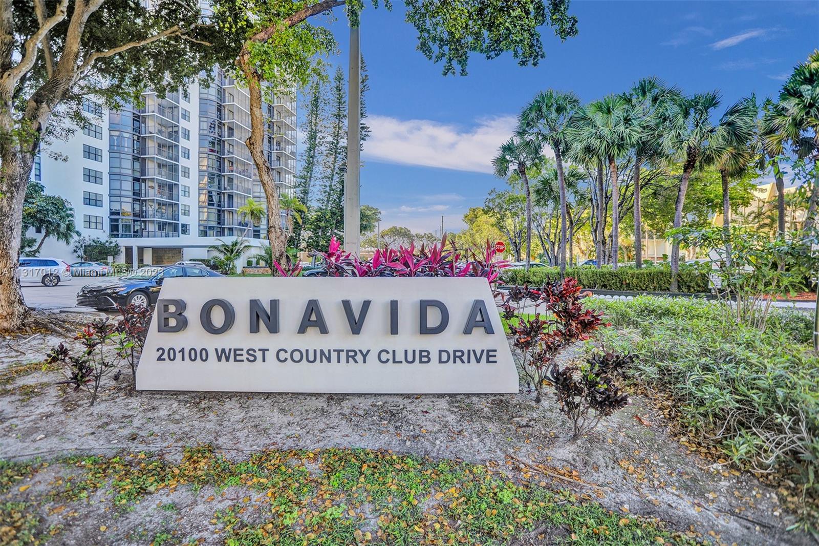20100 W Country Club Dr #708 For Sale A11317012, FL