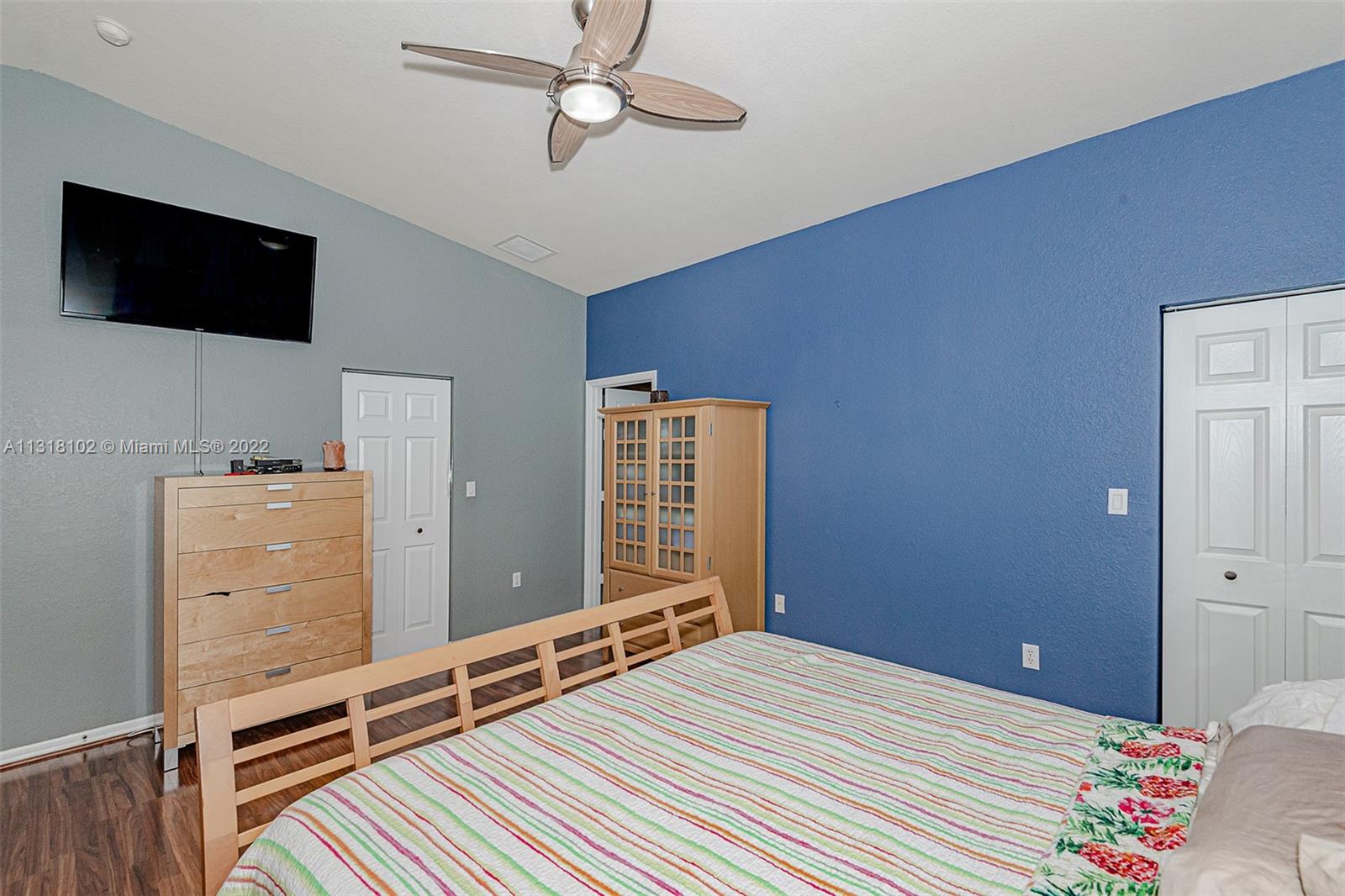 Listing Photo 19