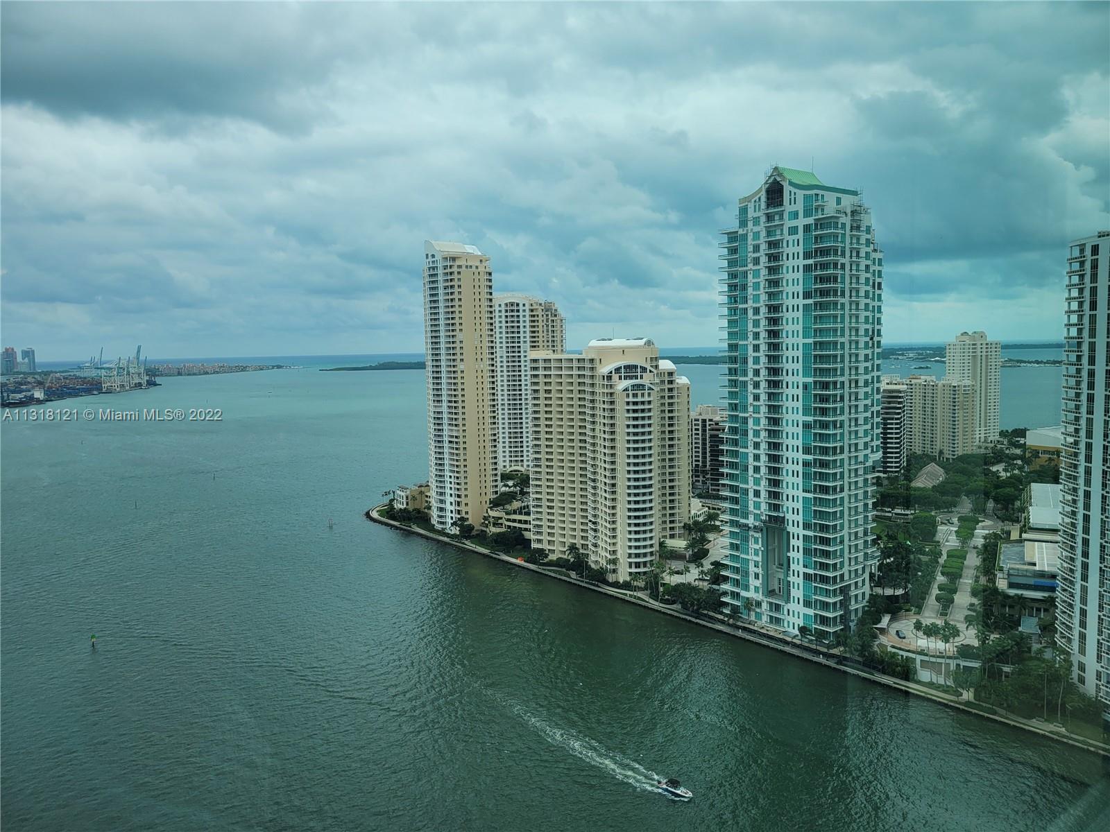Amazing 2/2, excellent location, wonderful open views to Biscayne Bay. Floors and closets recently installed. A must see.