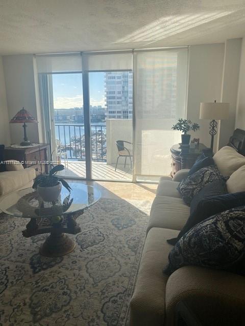 2780 NE 183rd St 812, Aventura, FL 33160