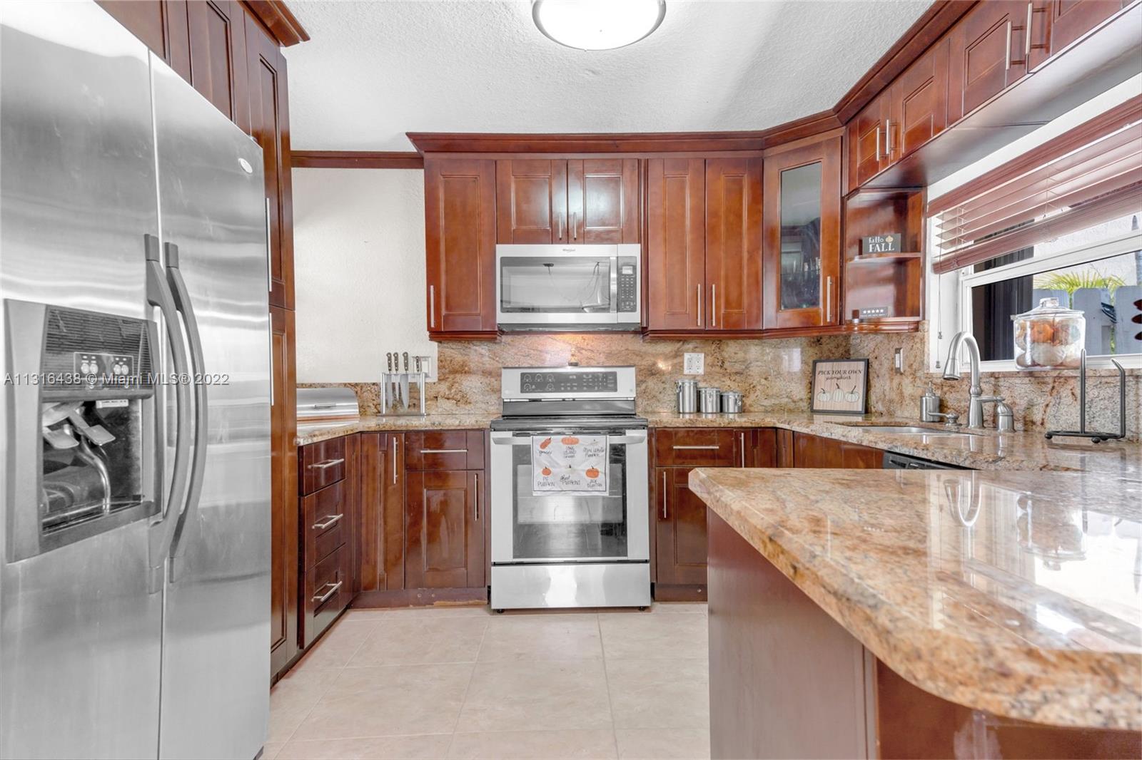 Listing Photo 19