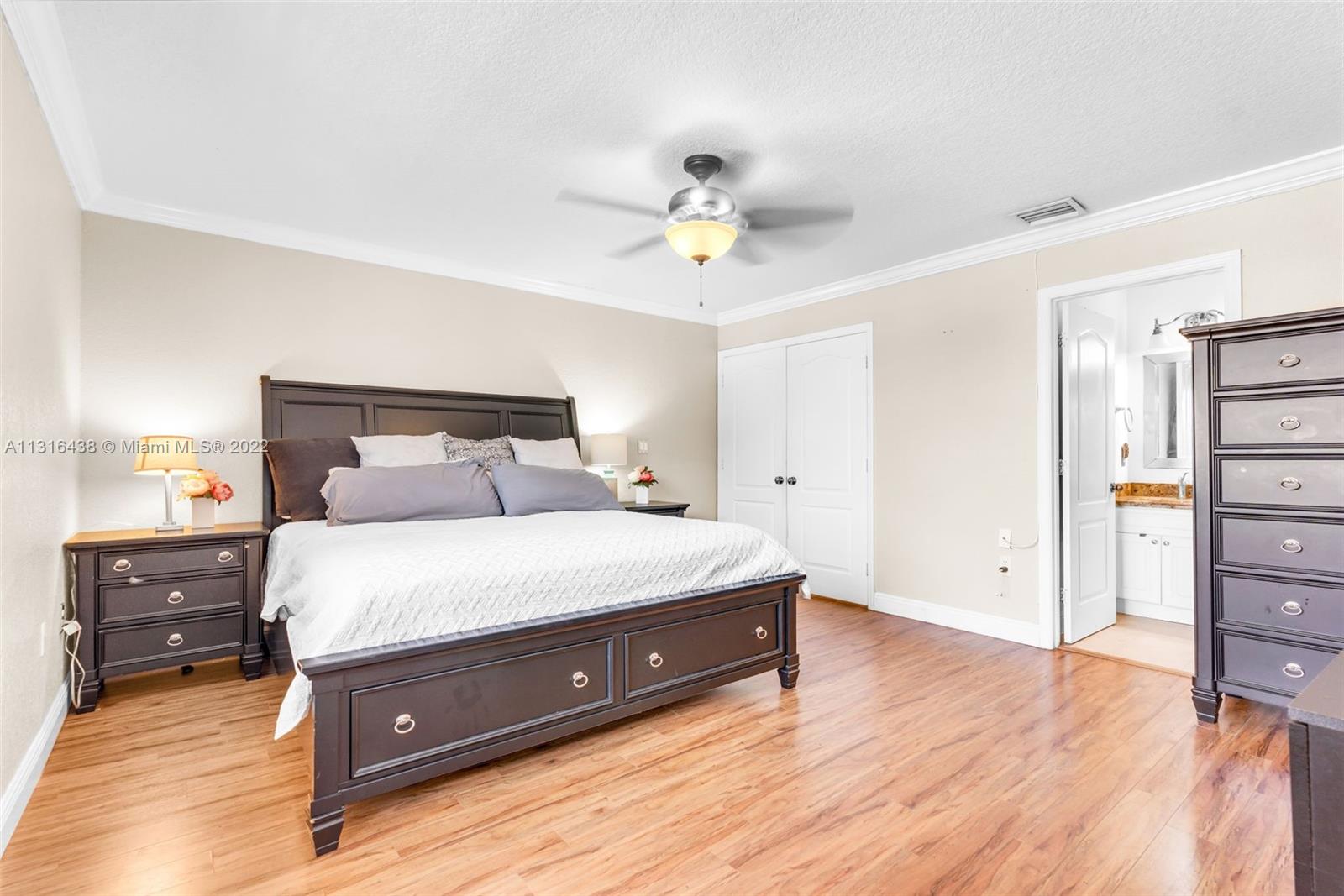 Listing Photo 33