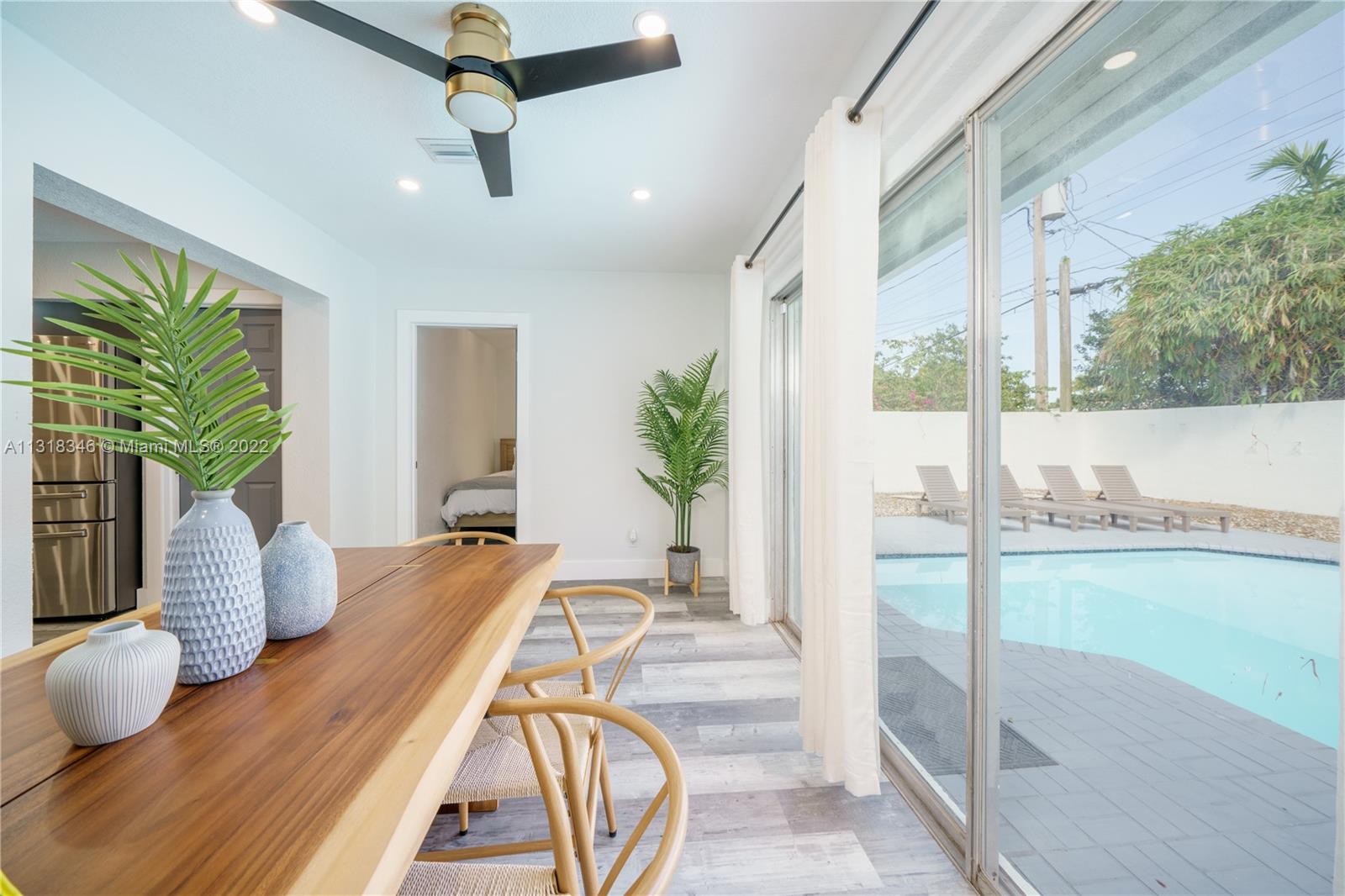 Photo 1 of 6541 Sherman St in Hollywood - MLS A11318346