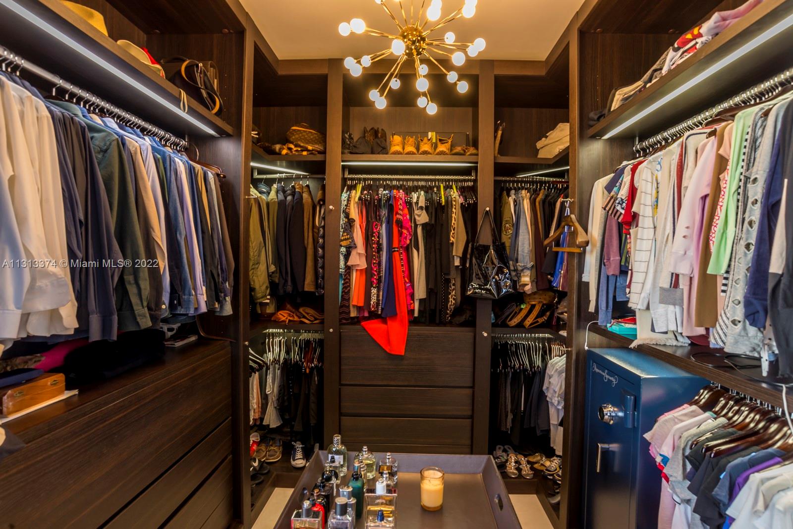 Master Closet 1