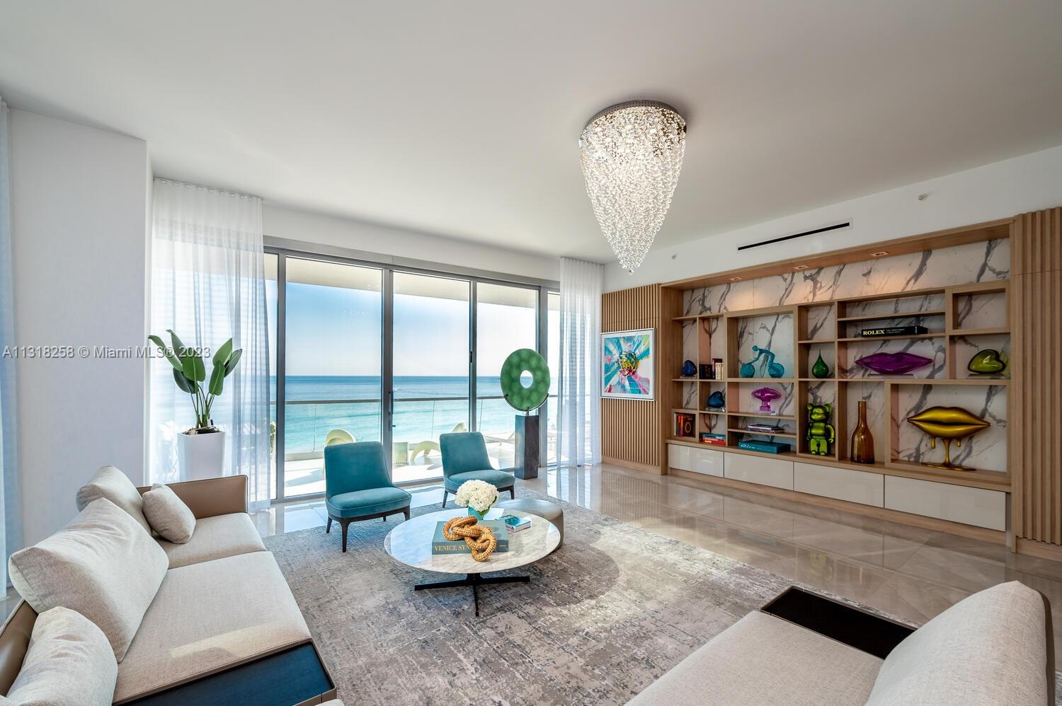 18501 Collins Ave #501
