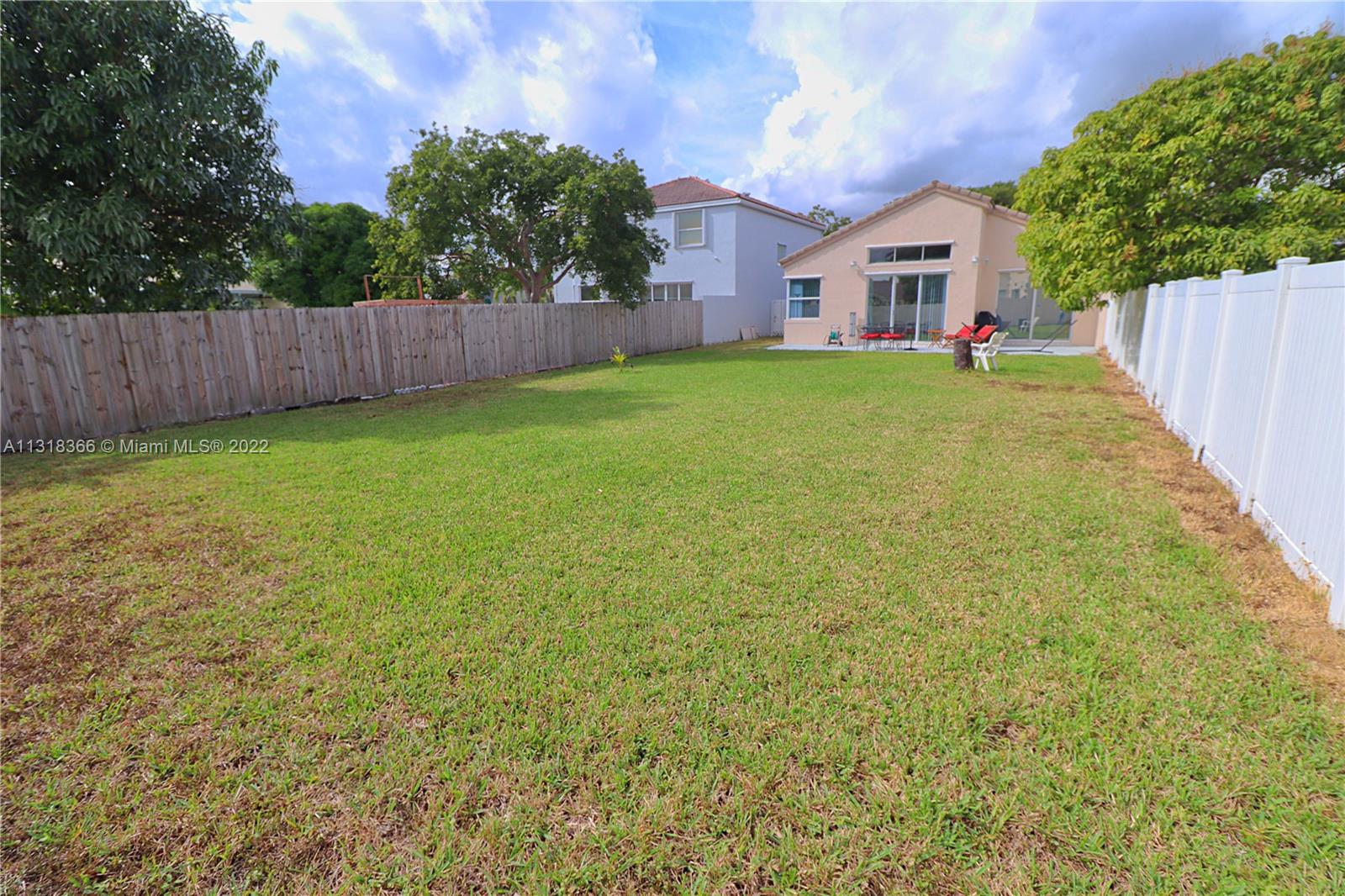 Listing Photo 22