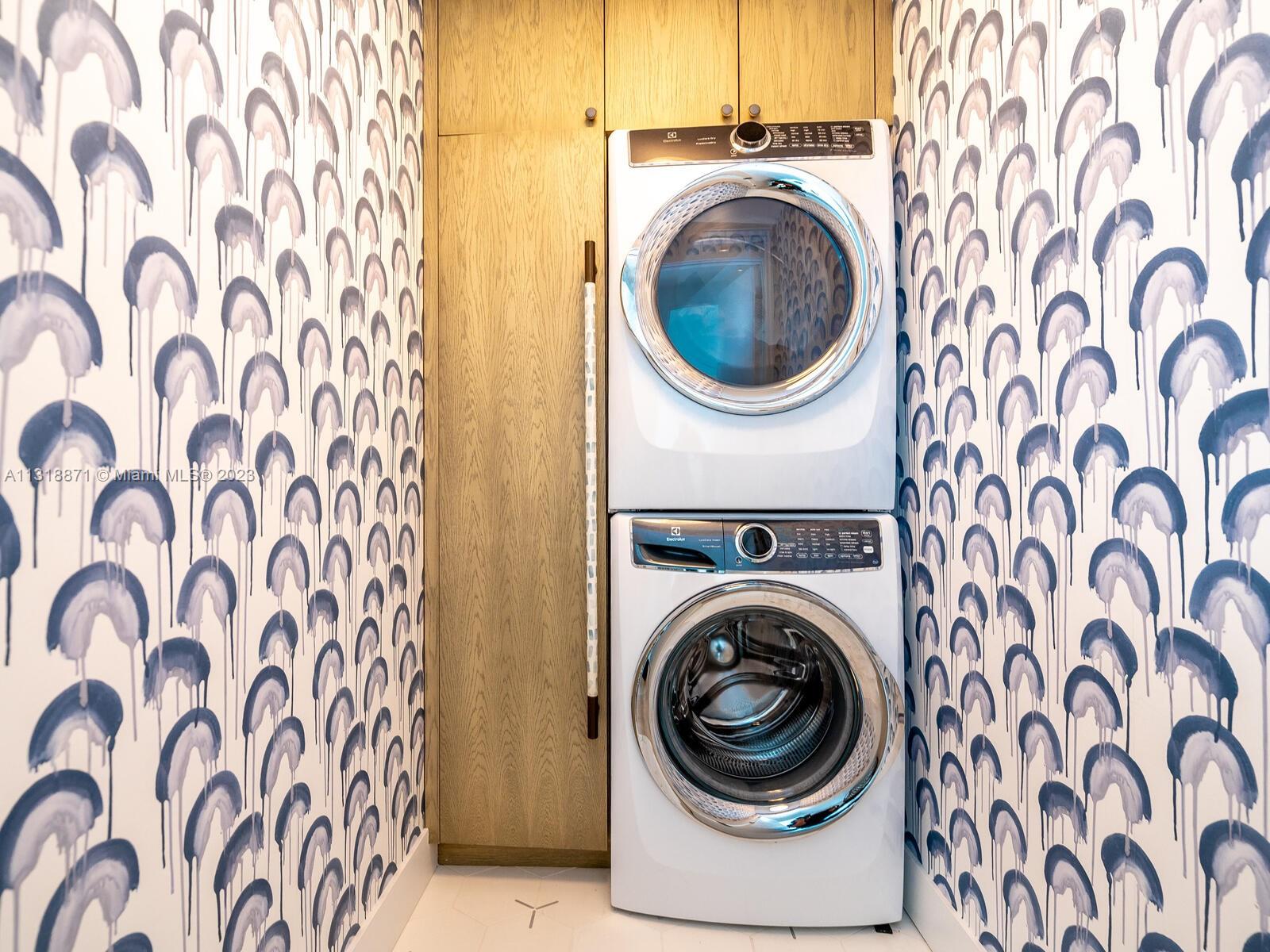 A Cheerful Laundry Room