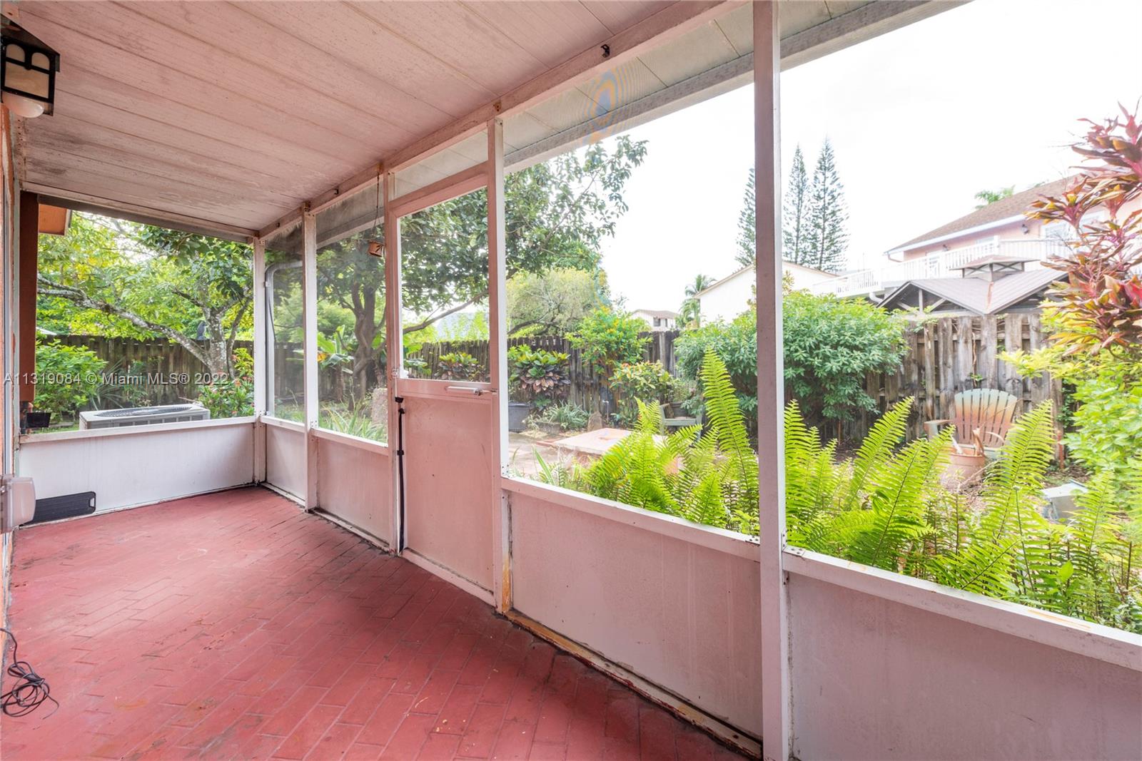Listing Photo 19