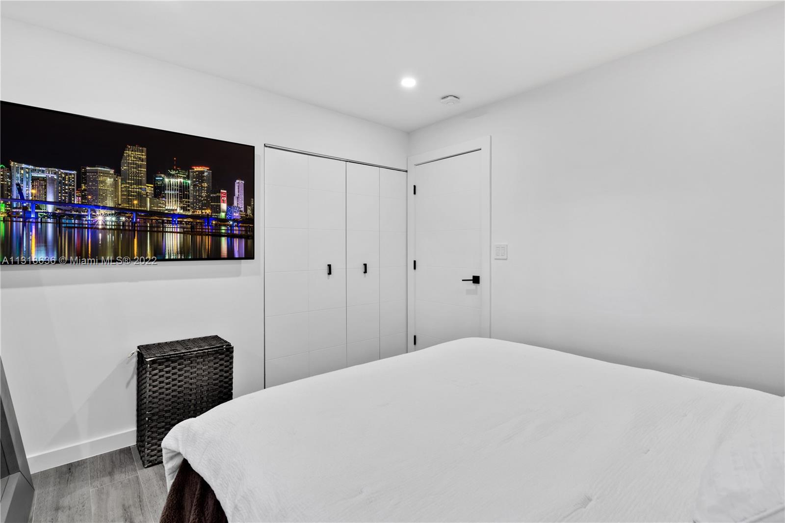 Listing Photo 18