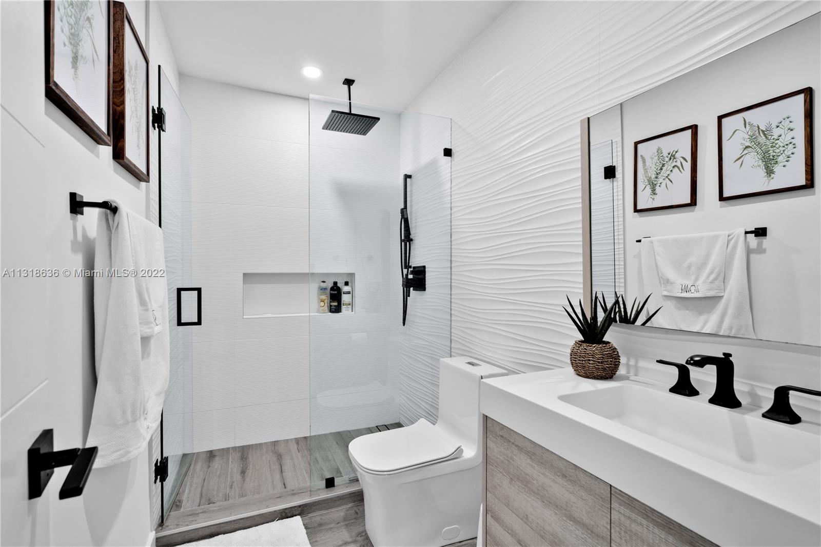 Listing Photo 21