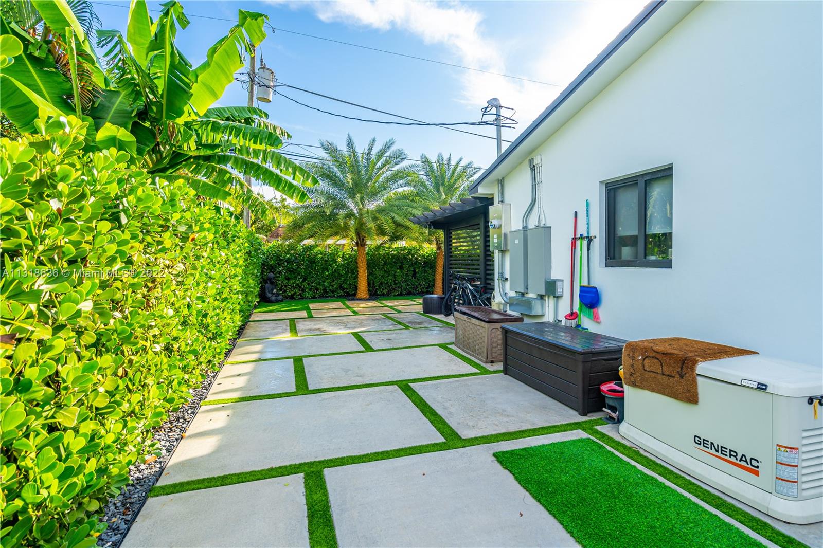 Listing Photo 25