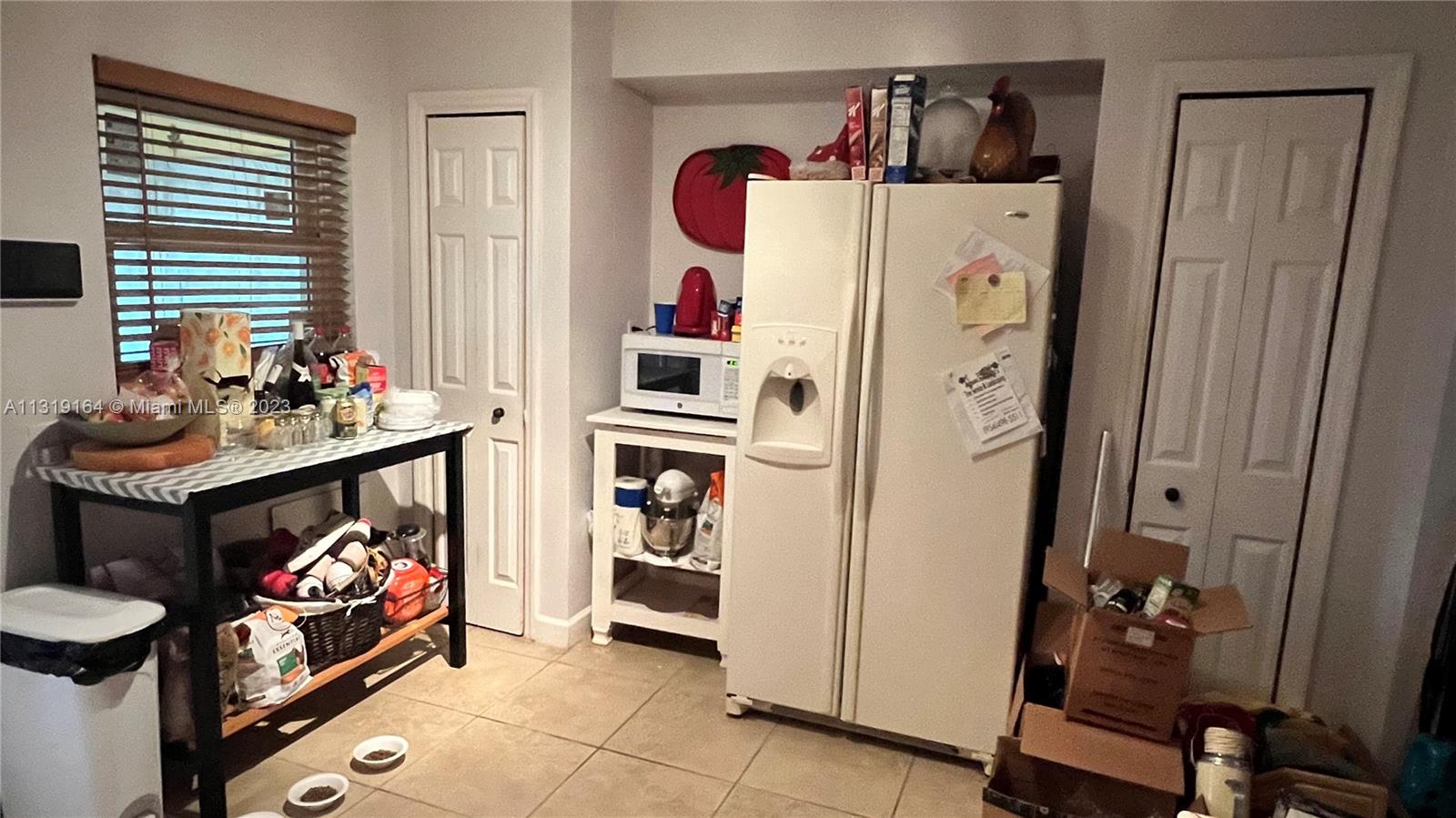Listing Photo 11