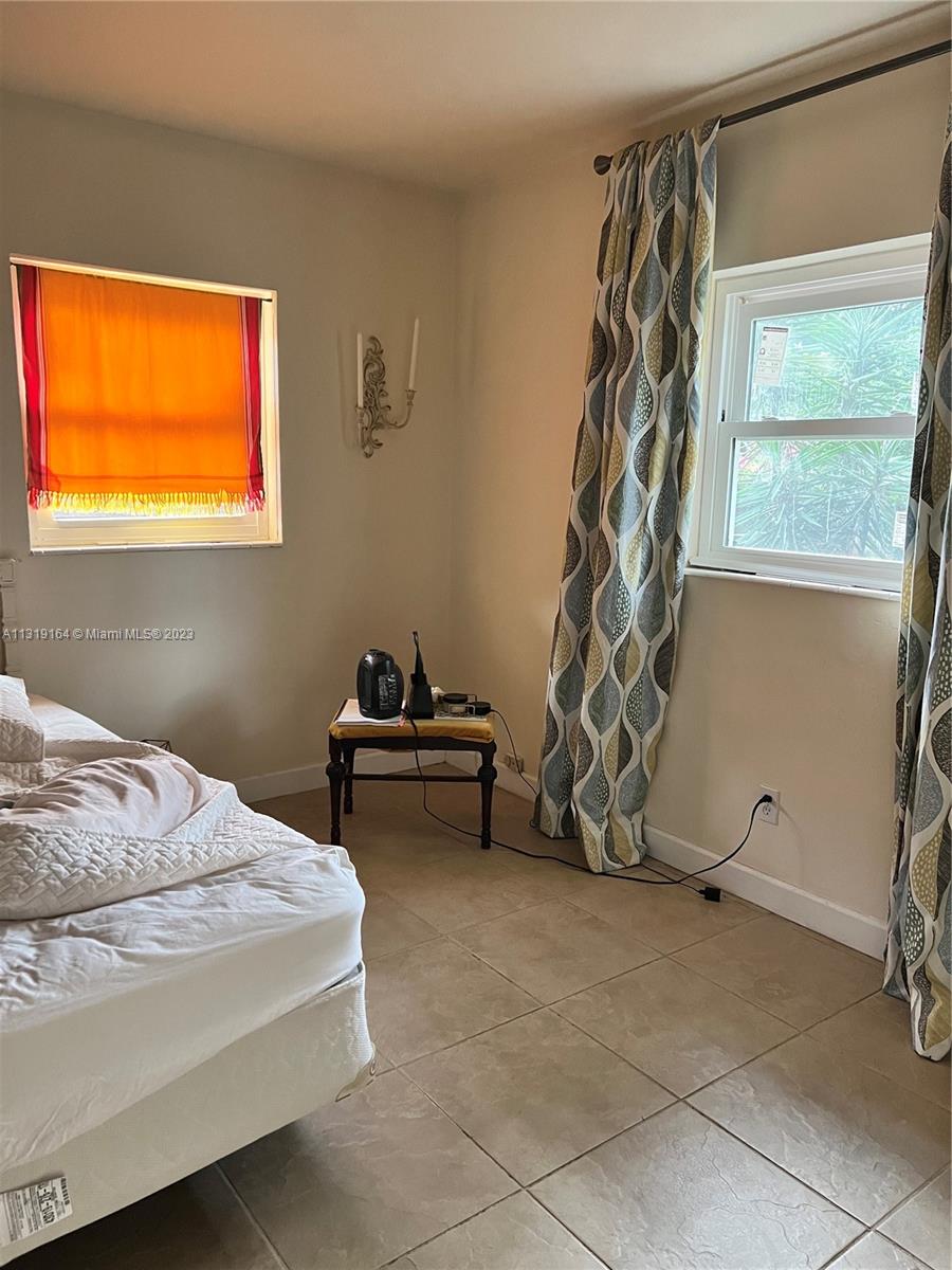 Listing Photo 14