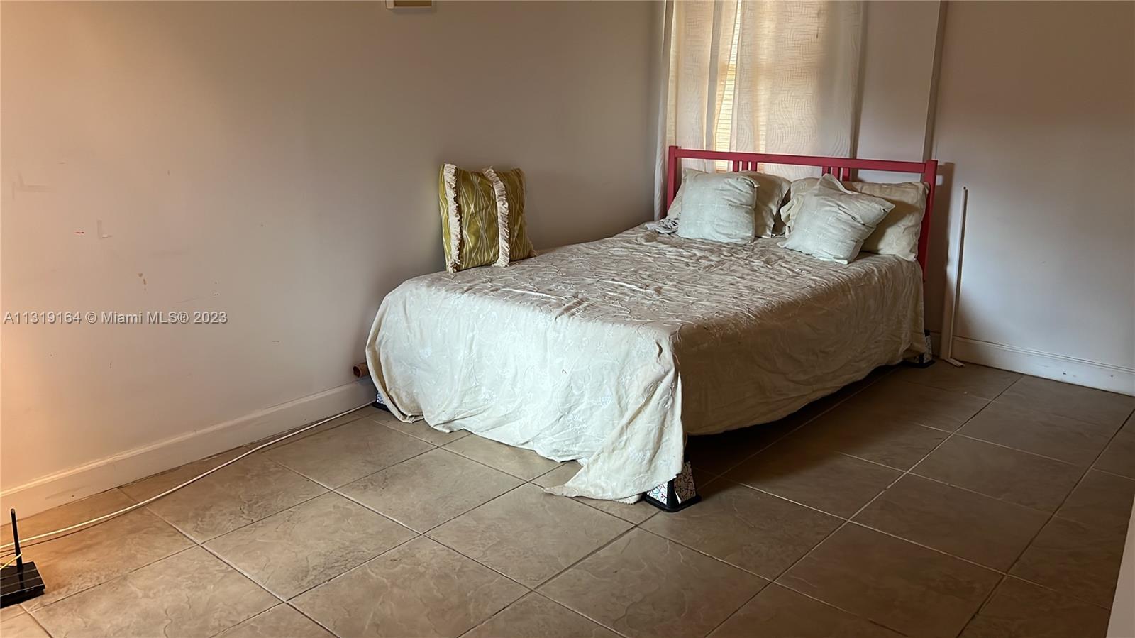 Listing Photo 17